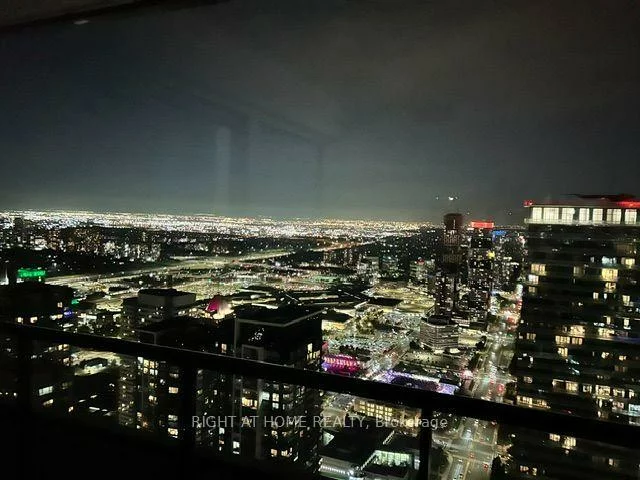 448, Burnhamthorpe Rd, City Centre, Mississauga