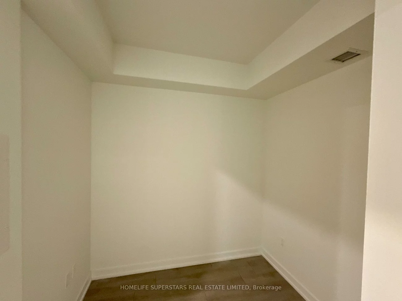 1, Fairview, Mississauga Valleys, Mississauga