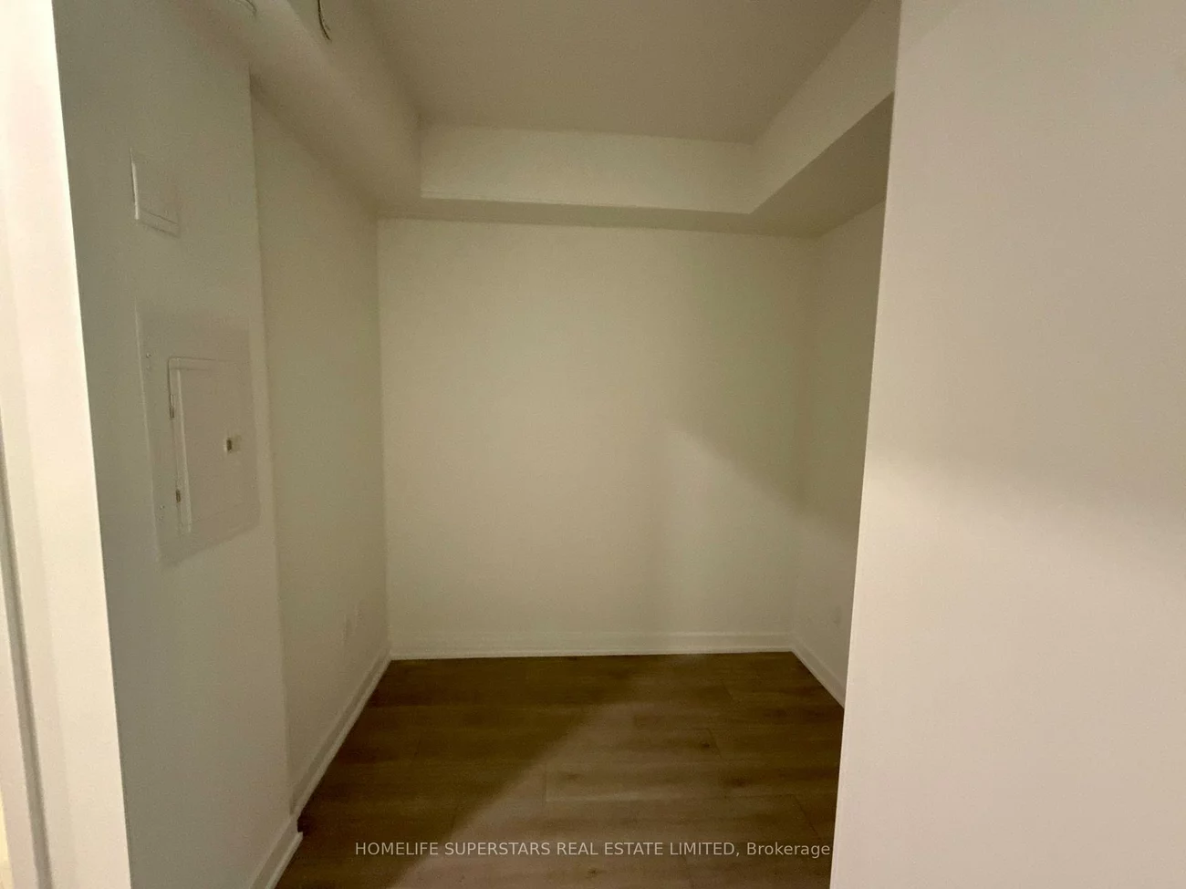 1, Fairview, Mississauga Valleys, Mississauga