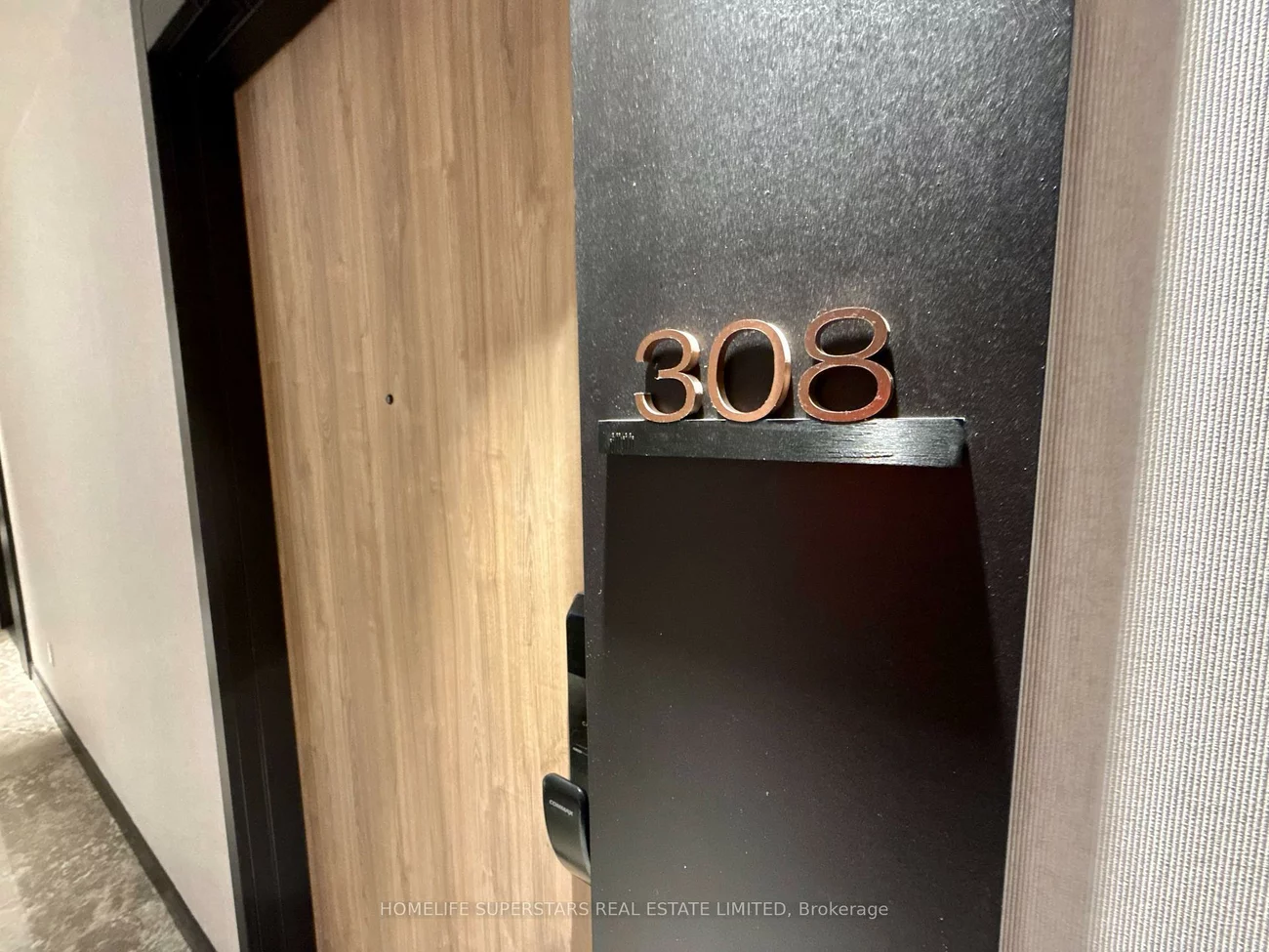 1, Fairview, Mississauga Valleys, Mississauga
