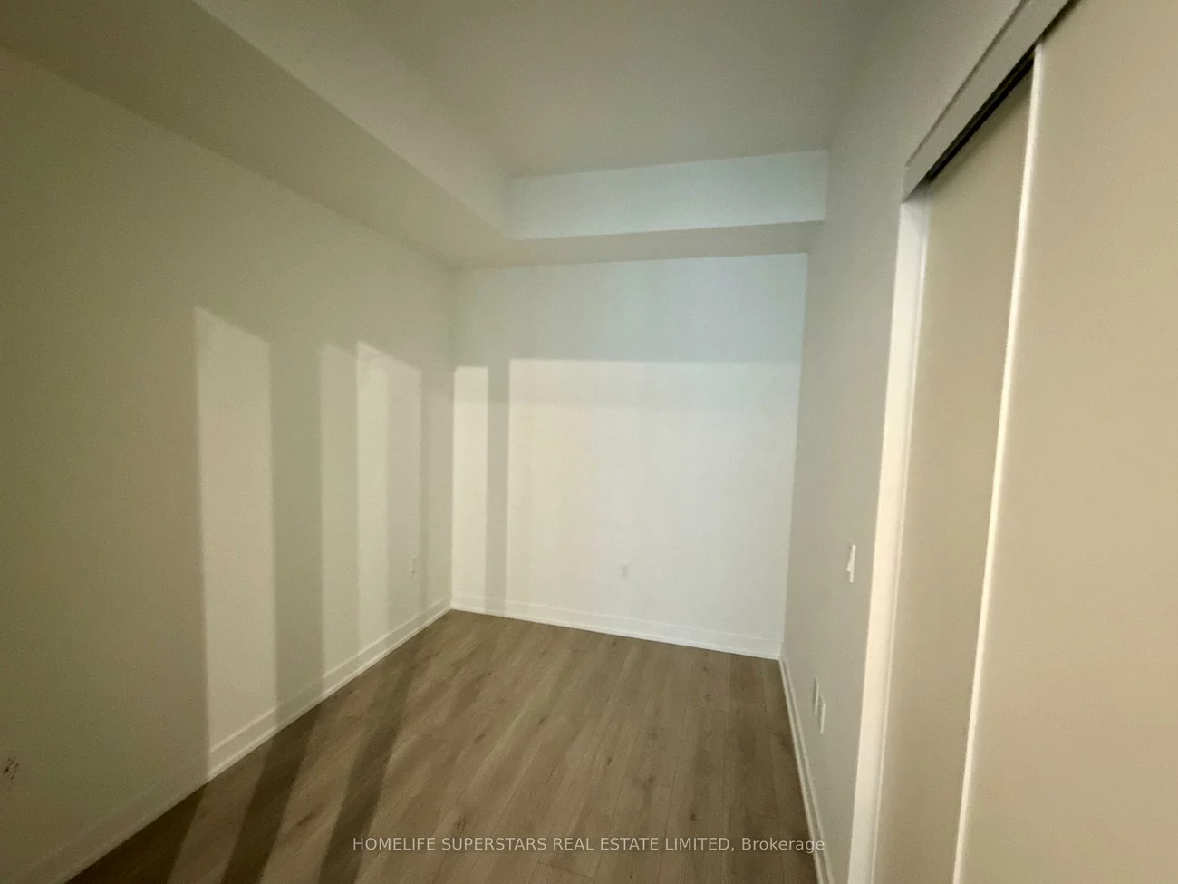 1, Fairview, Mississauga Valleys, Mississauga