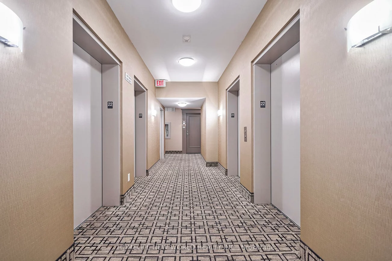 225, Webb, City Centre, Mississauga