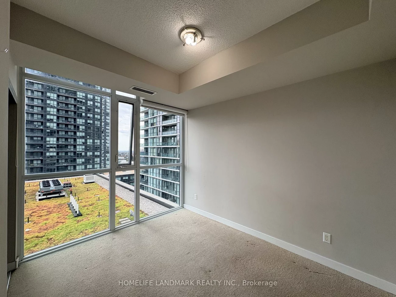 4070, Confederation, City Centre, Mississauga