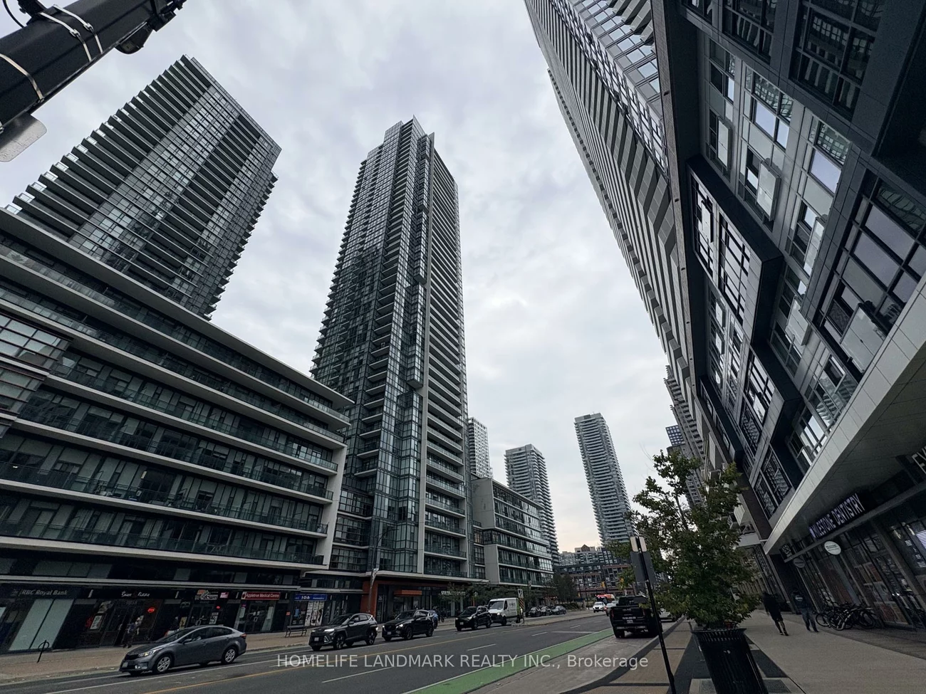 4070, Confederation, City Centre, Mississauga