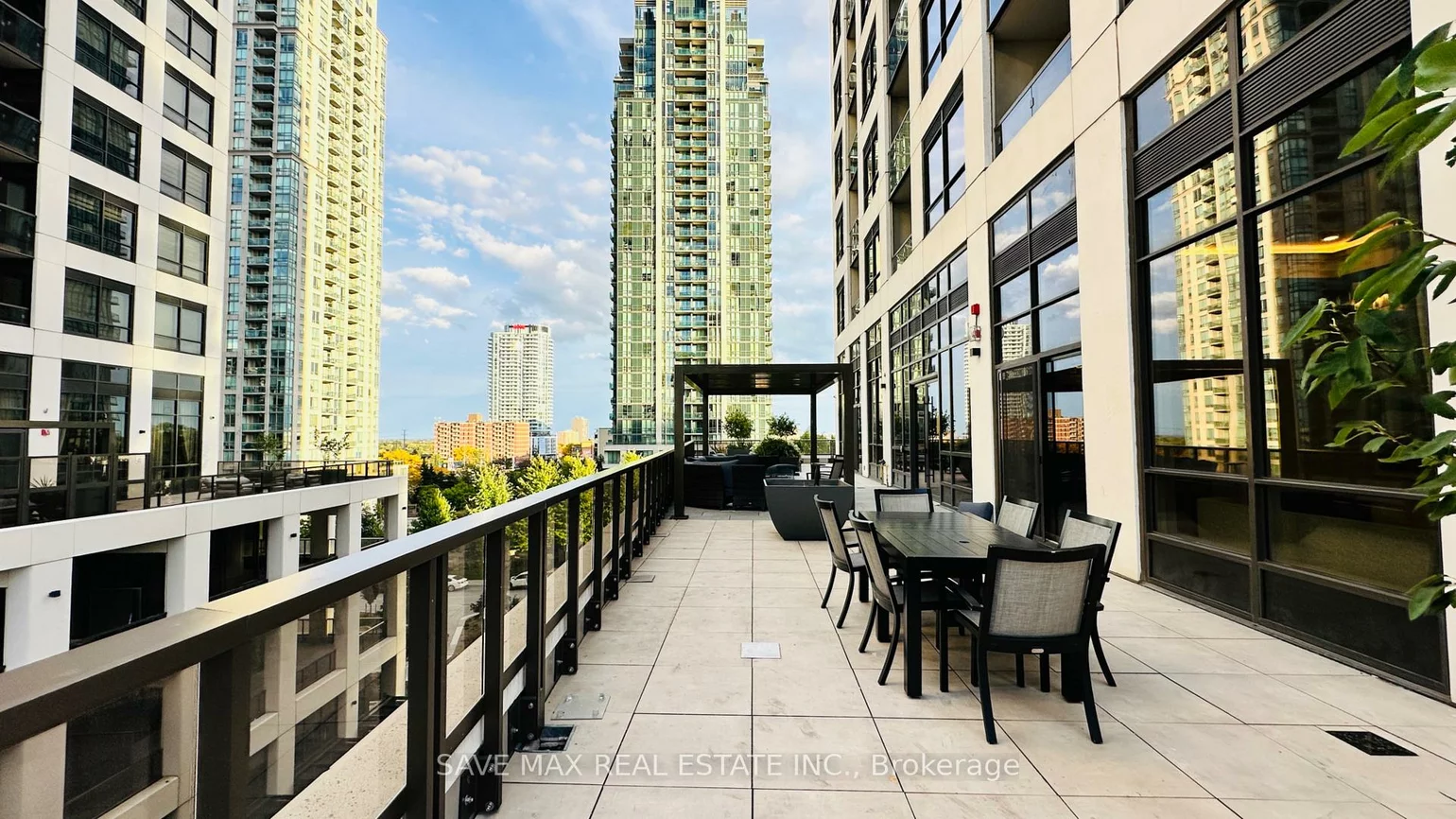 36, Elm, Fairview, Mississauga