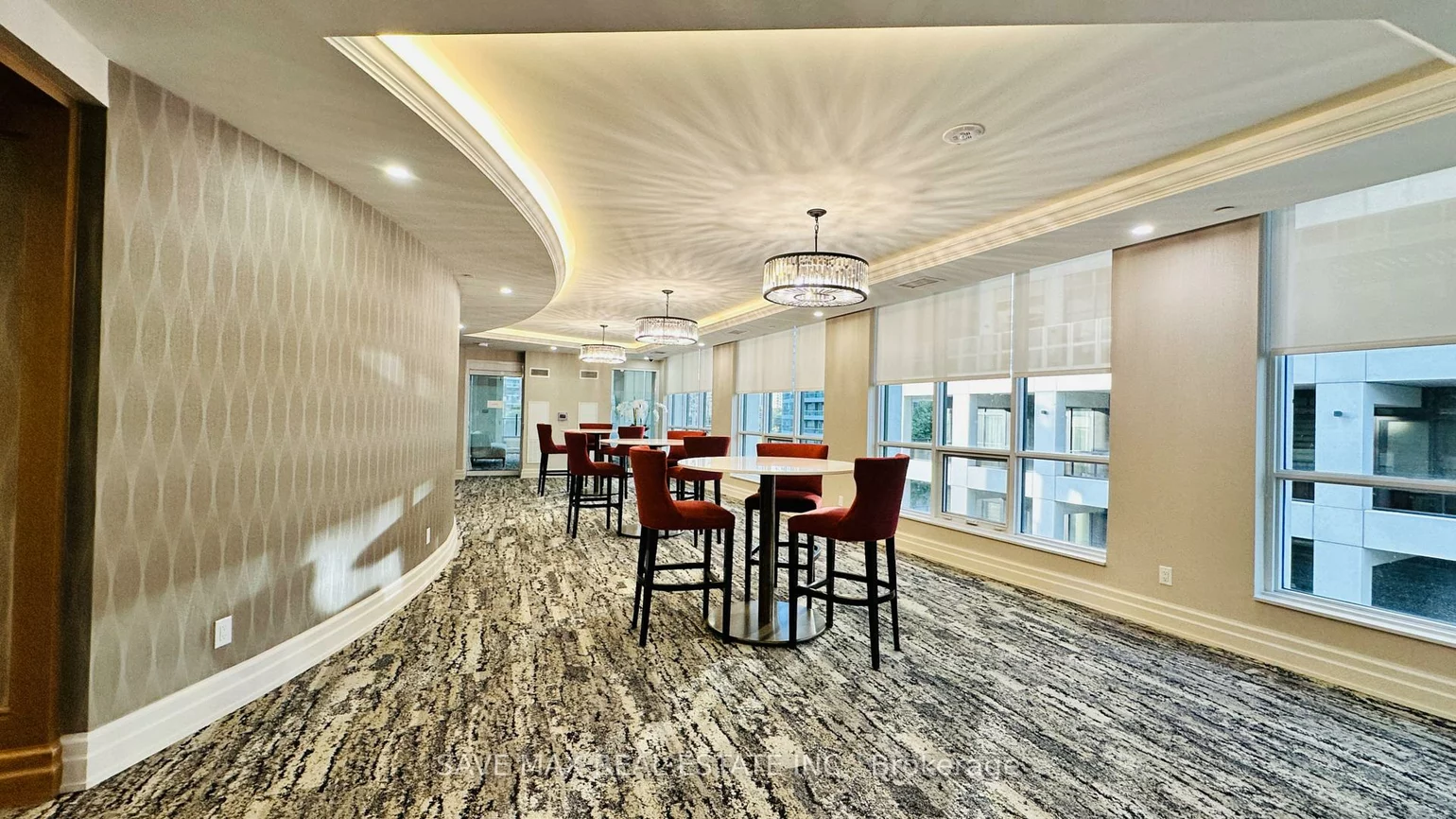 36, Elm, Fairview, Mississauga