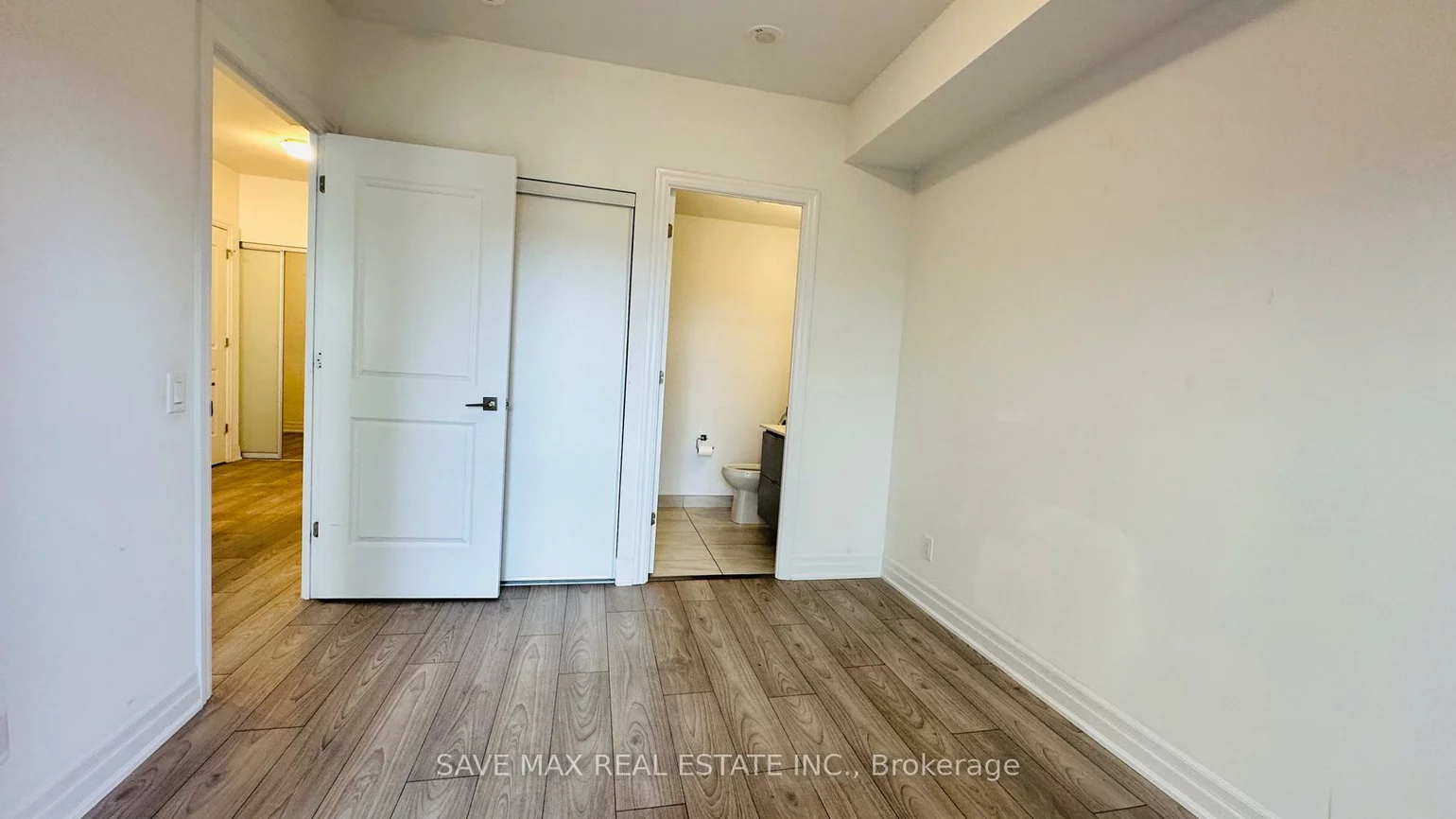 36, Elm, Fairview, Mississauga