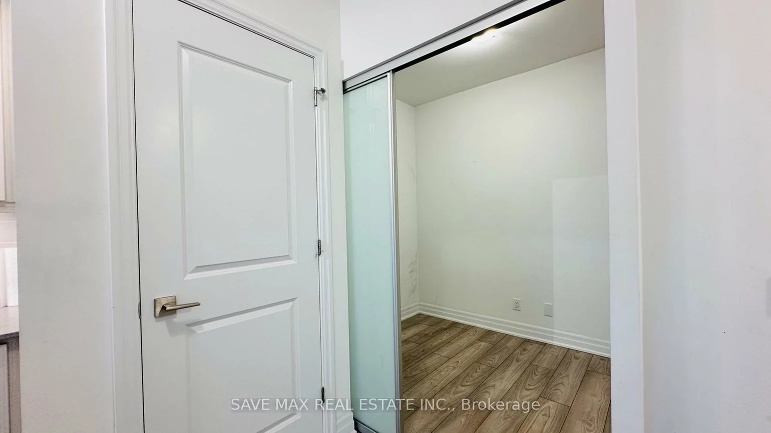 36, Elm, Fairview, Mississauga