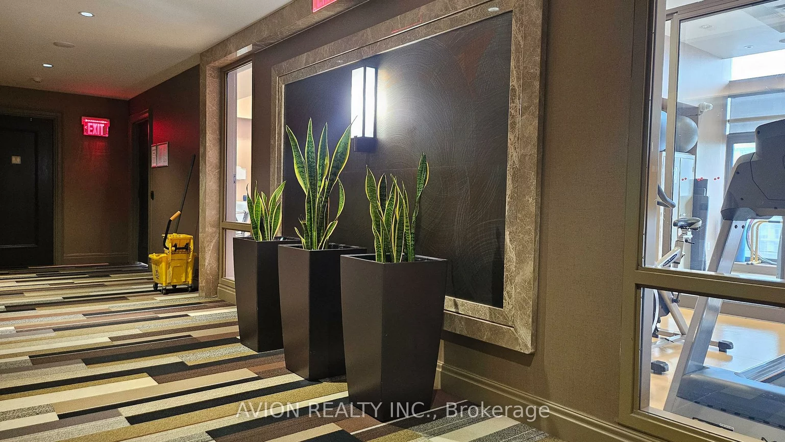385, Prince Of Wales, City Centre, Mississauga