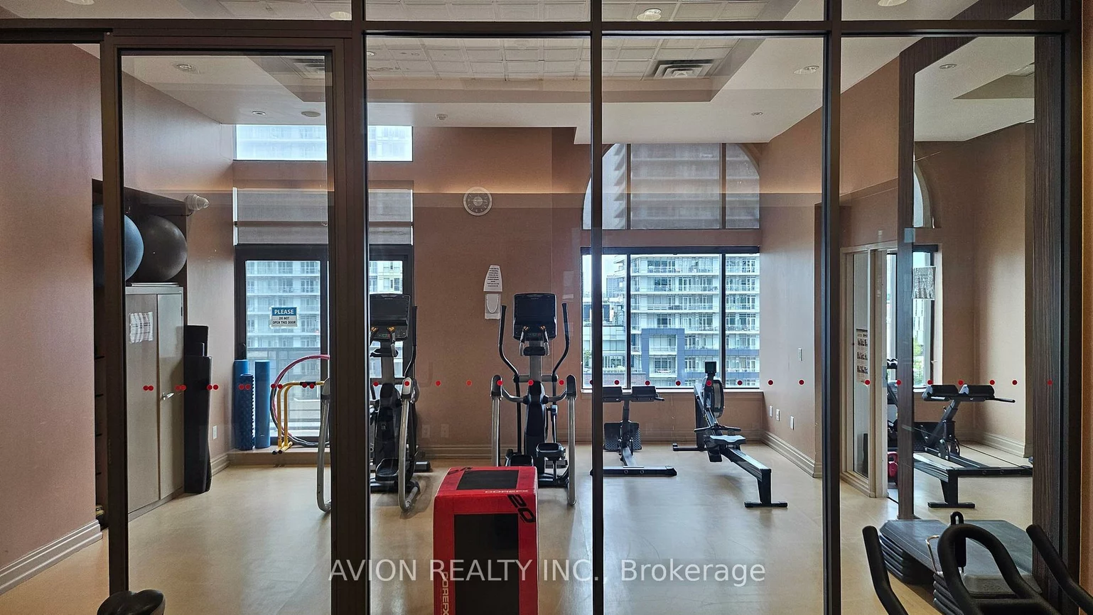 385, Prince Of Wales, City Centre, Mississauga
