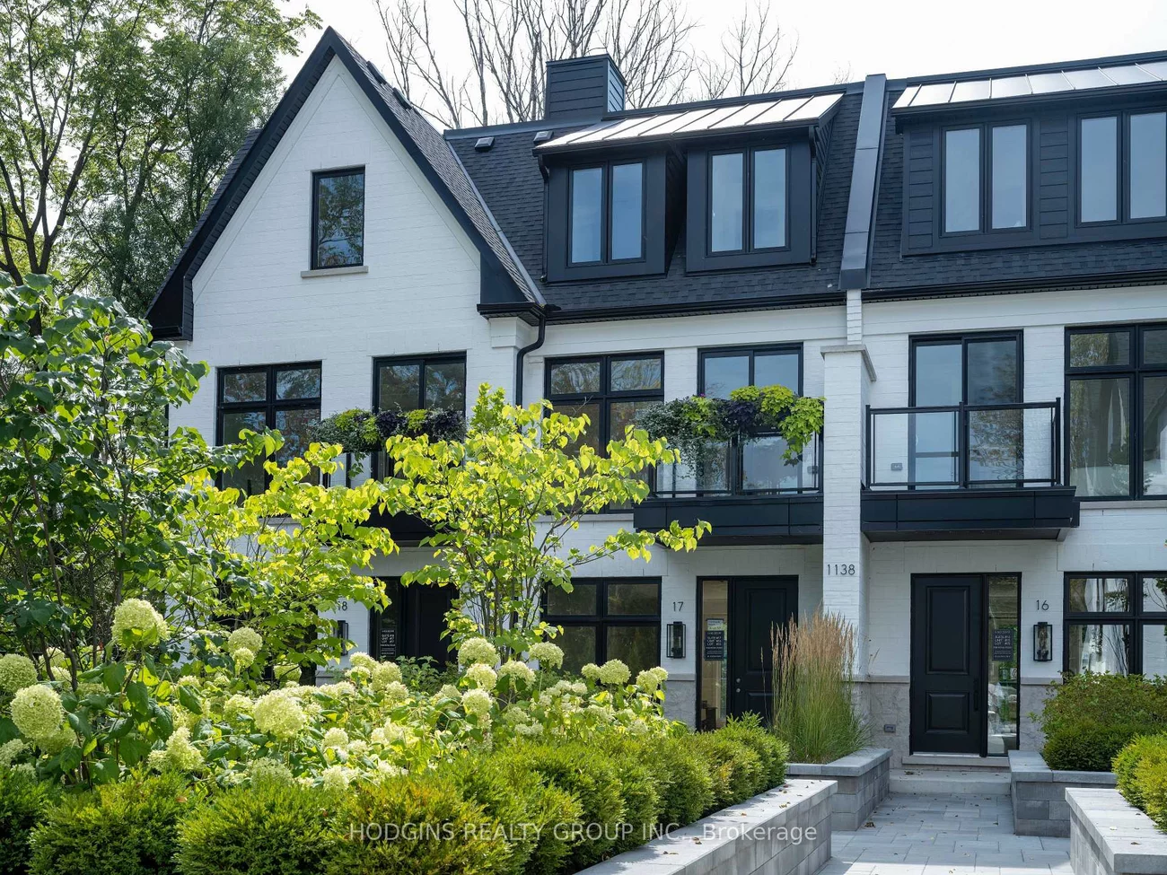 1136, Mona, Mineola, Mississauga