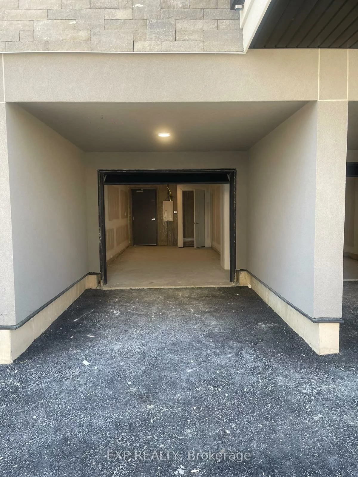 Unit 738C, Front Royal, Applewood, Mississauga