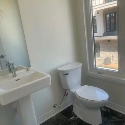 Unit 738C, Front Royal, Applewood, Mississauga