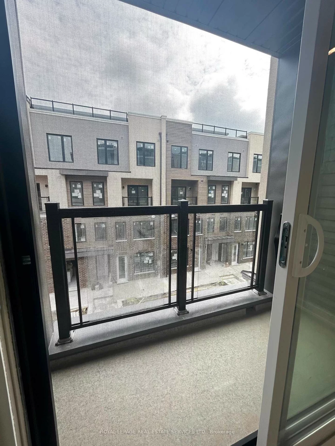 3405, Ridgeway, Erin Mills, Mississauga
