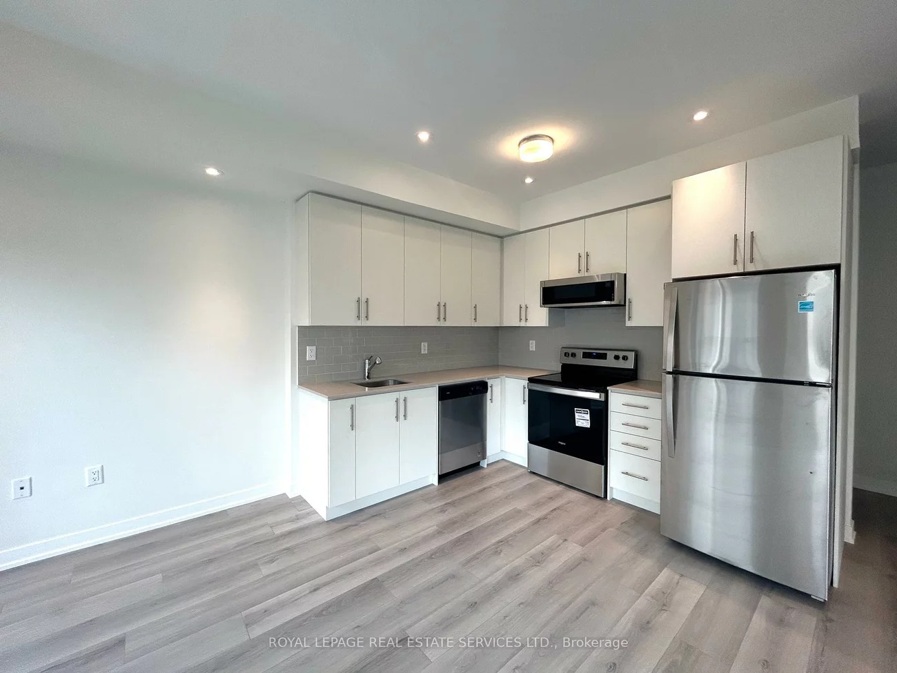 3405, Ridgeway, Erin Mills, Mississauga