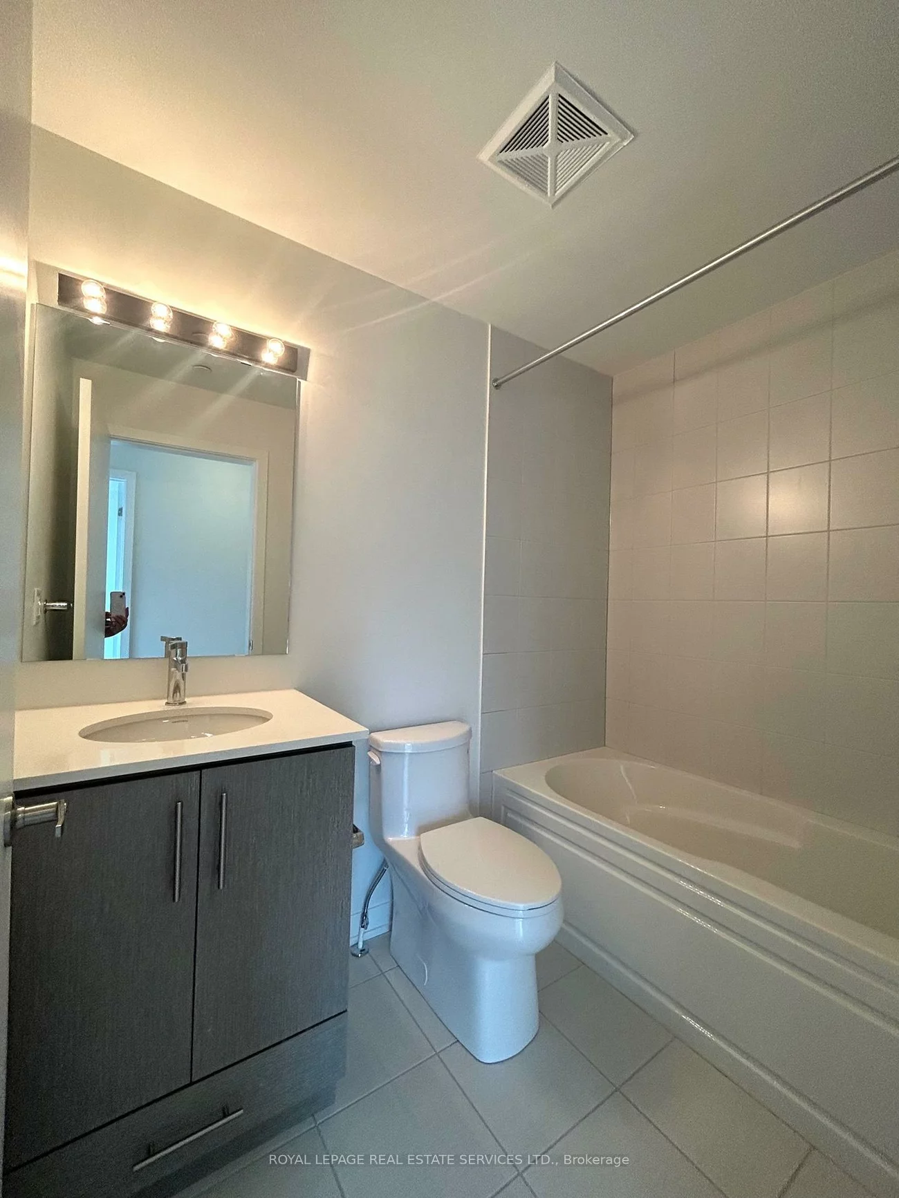 3405, Ridgeway, Erin Mills, Mississauga