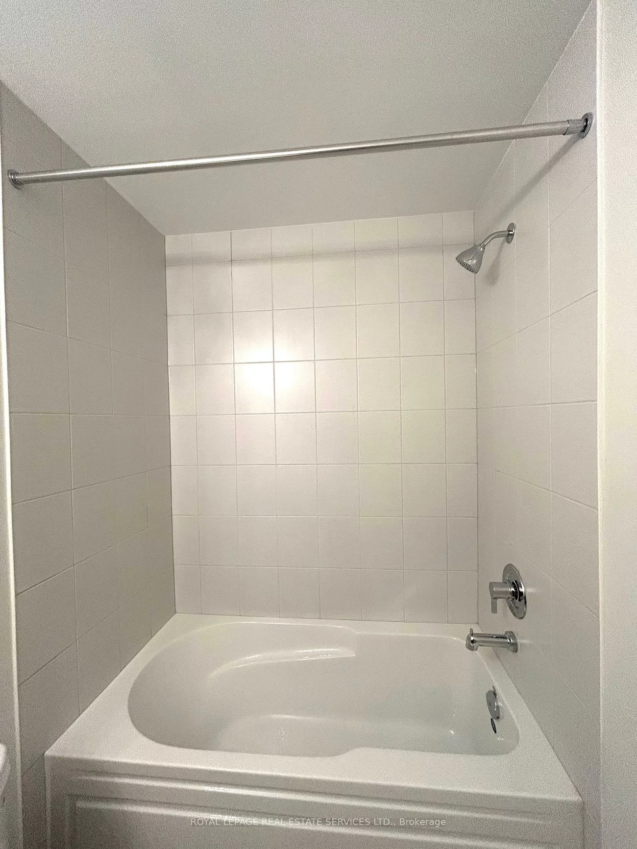 3405, Ridgeway, Erin Mills, Mississauga
