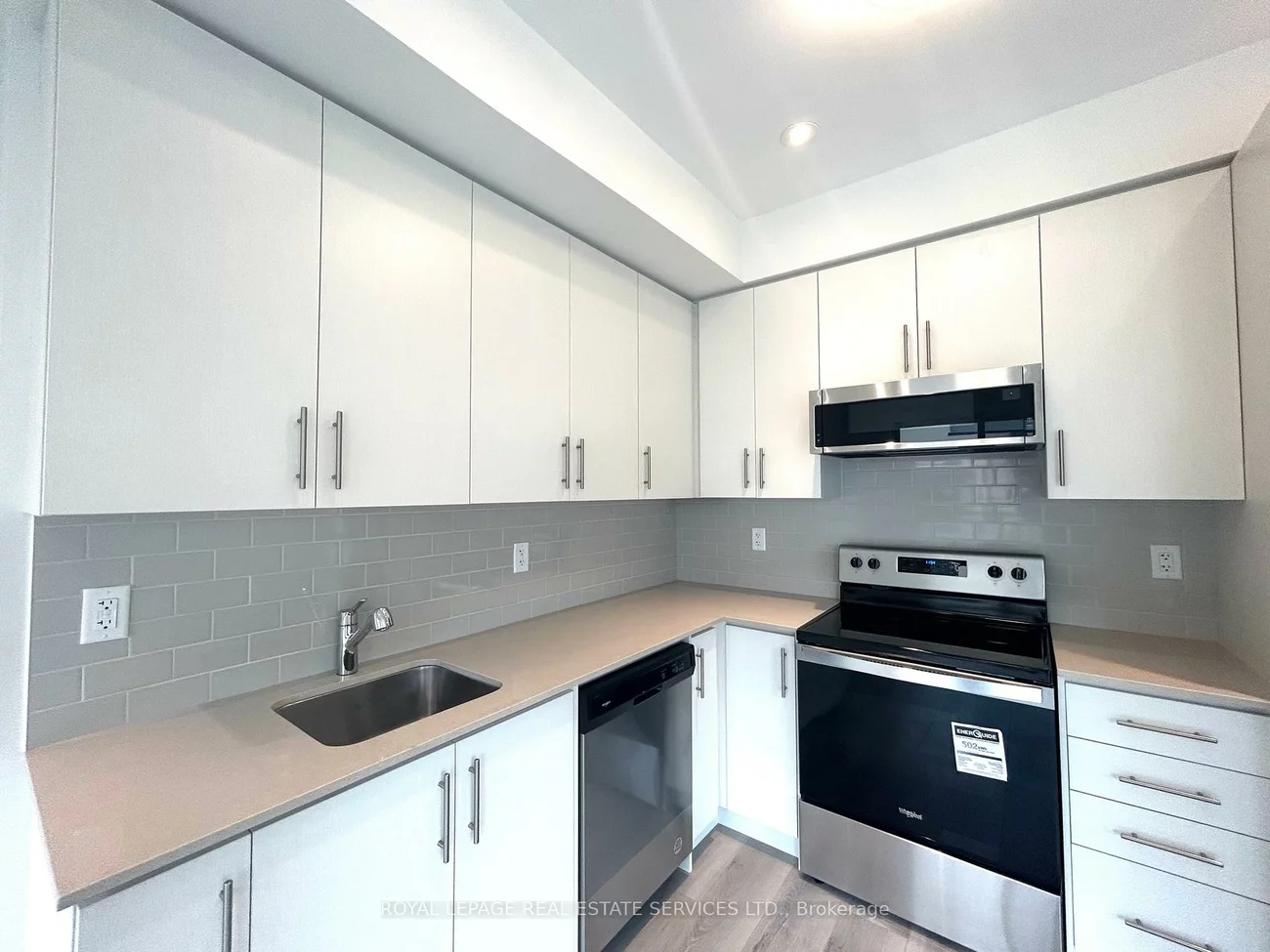 3405, Ridgeway, Erin Mills, Mississauga