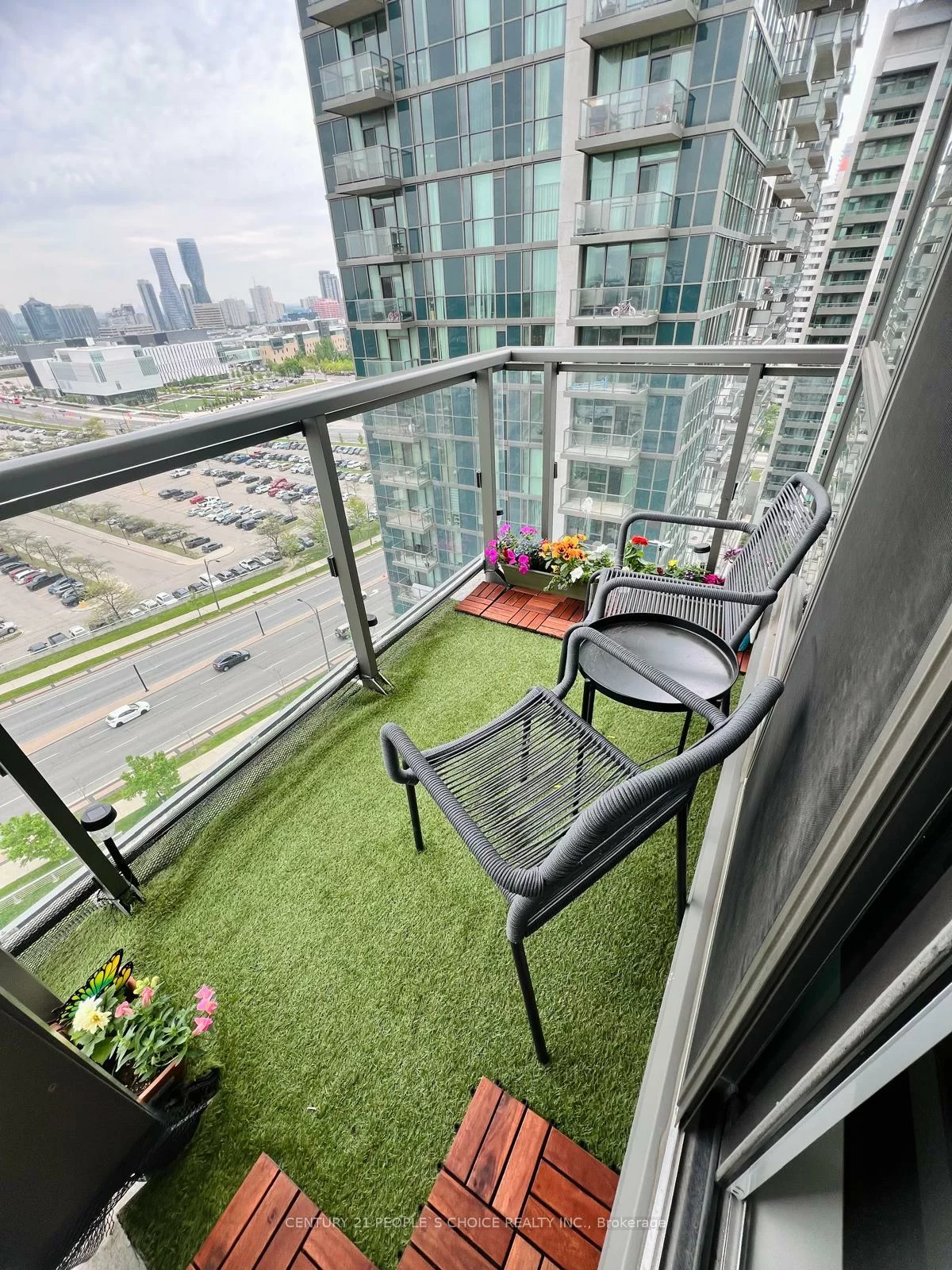 349, Rathburn, City Centre, Mississauga