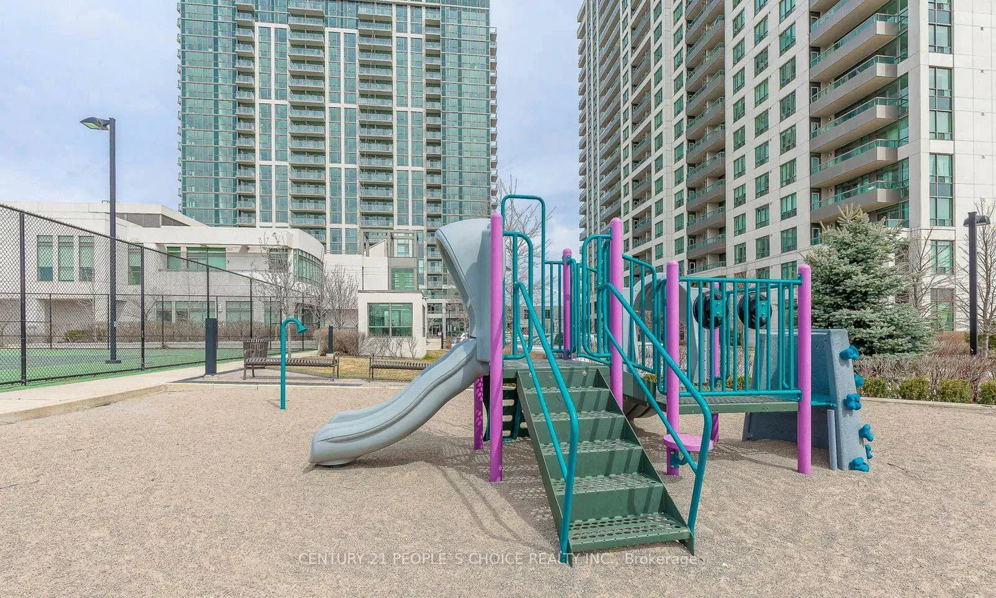 349, Rathburn, City Centre, Mississauga
