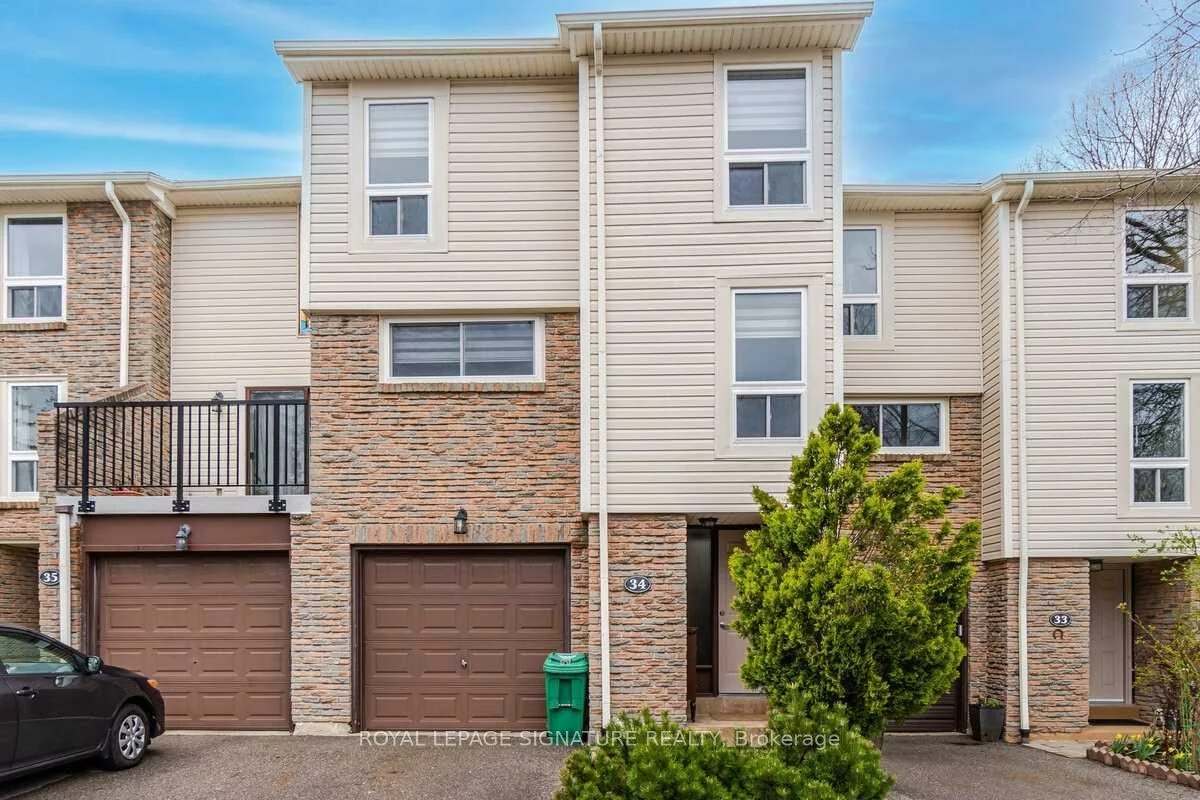 7251, Copenhagen, Meadowvale, Mississauga