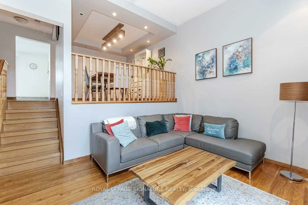 7251, Copenhagen, Meadowvale, Mississauga