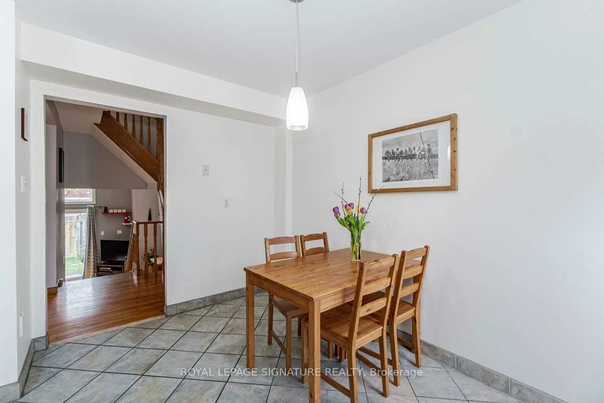 7251, Copenhagen, Meadowvale, Mississauga