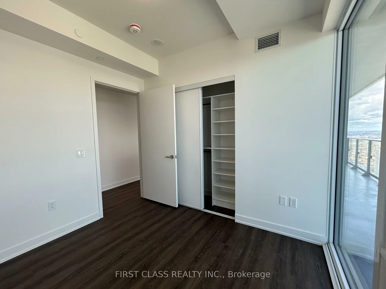 448, Burnhamthorpe, City Centre, Mississauga