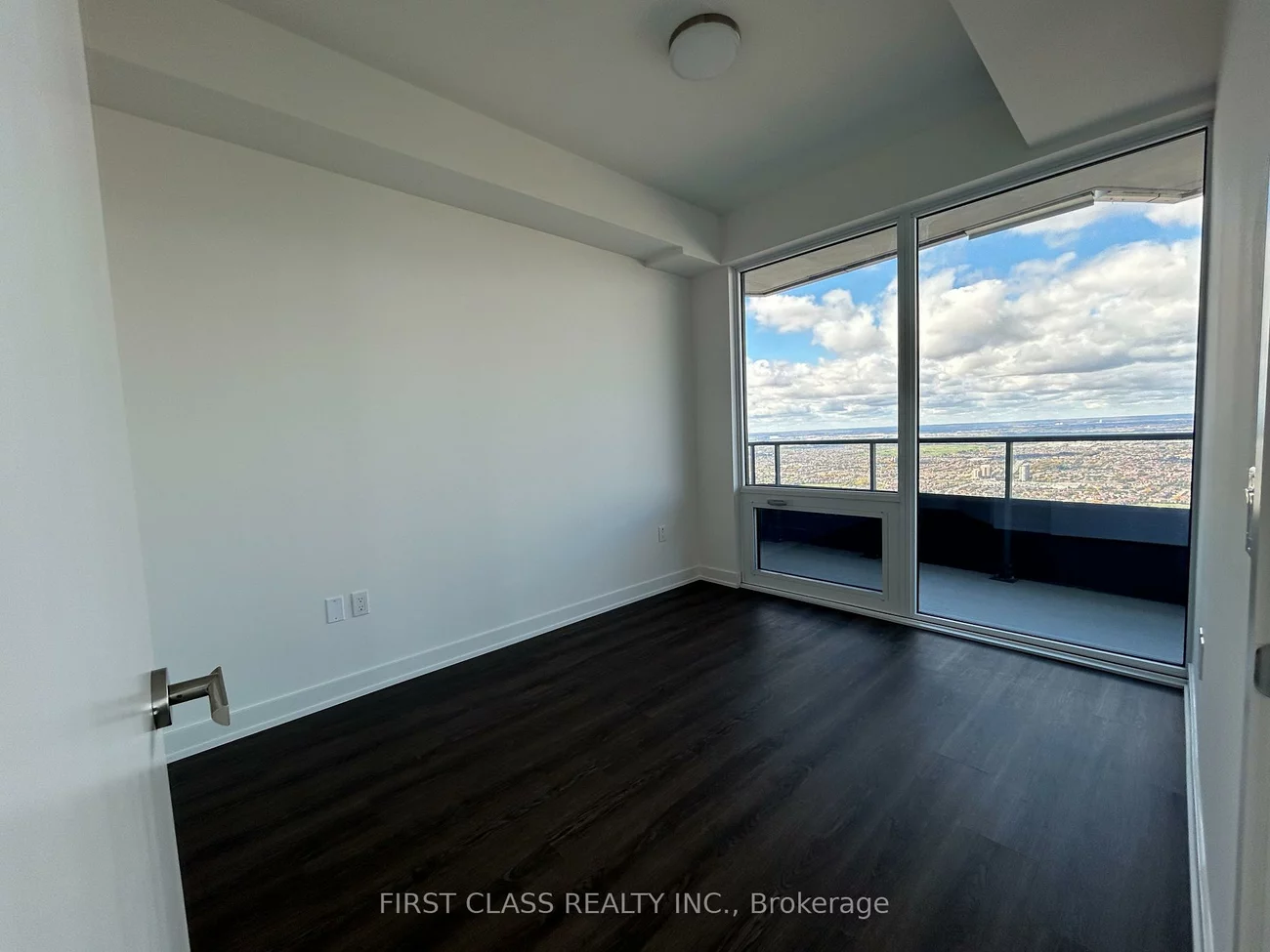 448, Burnhamthorpe, City Centre, Mississauga