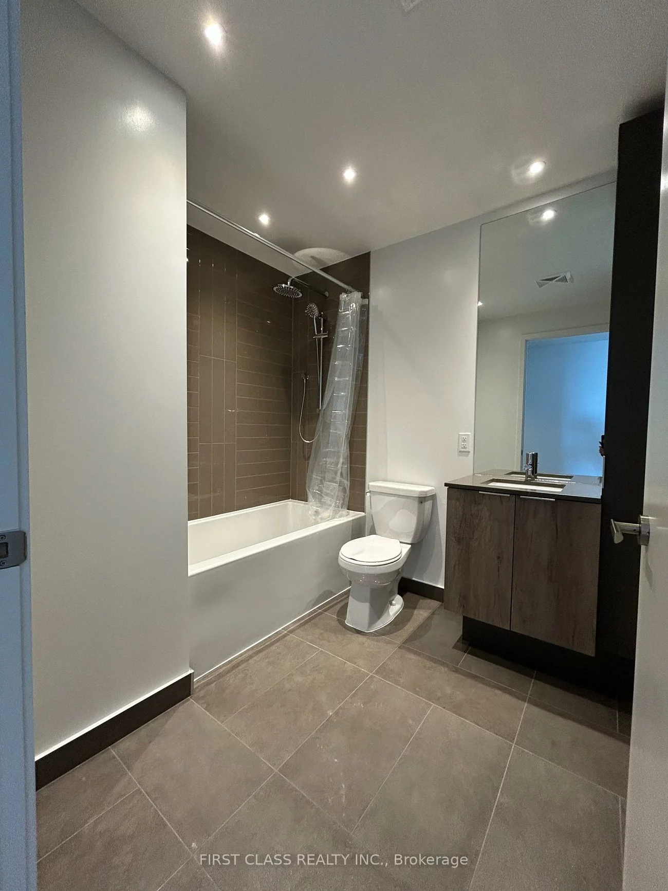 448, Burnhamthorpe, City Centre, Mississauga