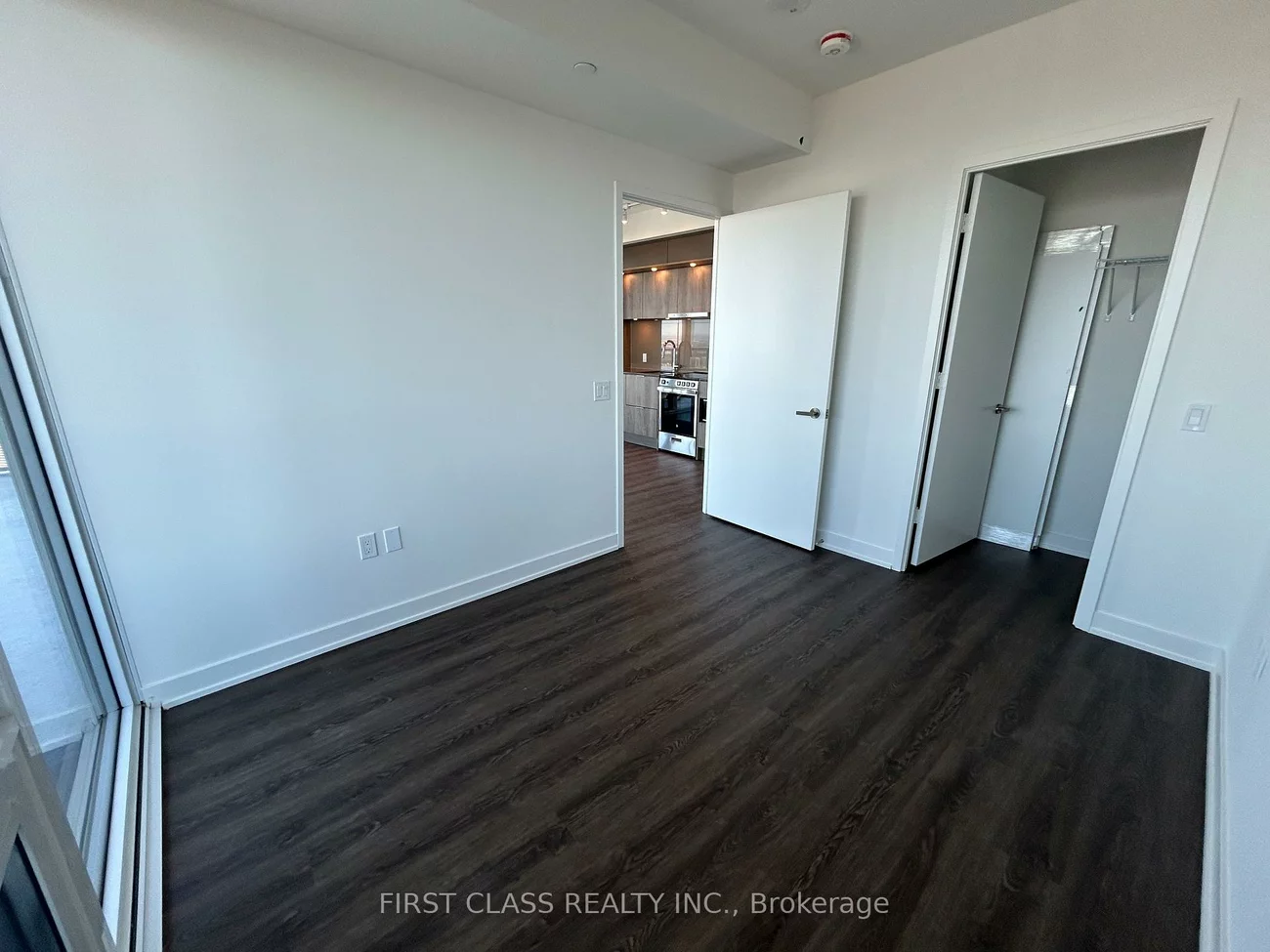 448, Burnhamthorpe, City Centre, Mississauga