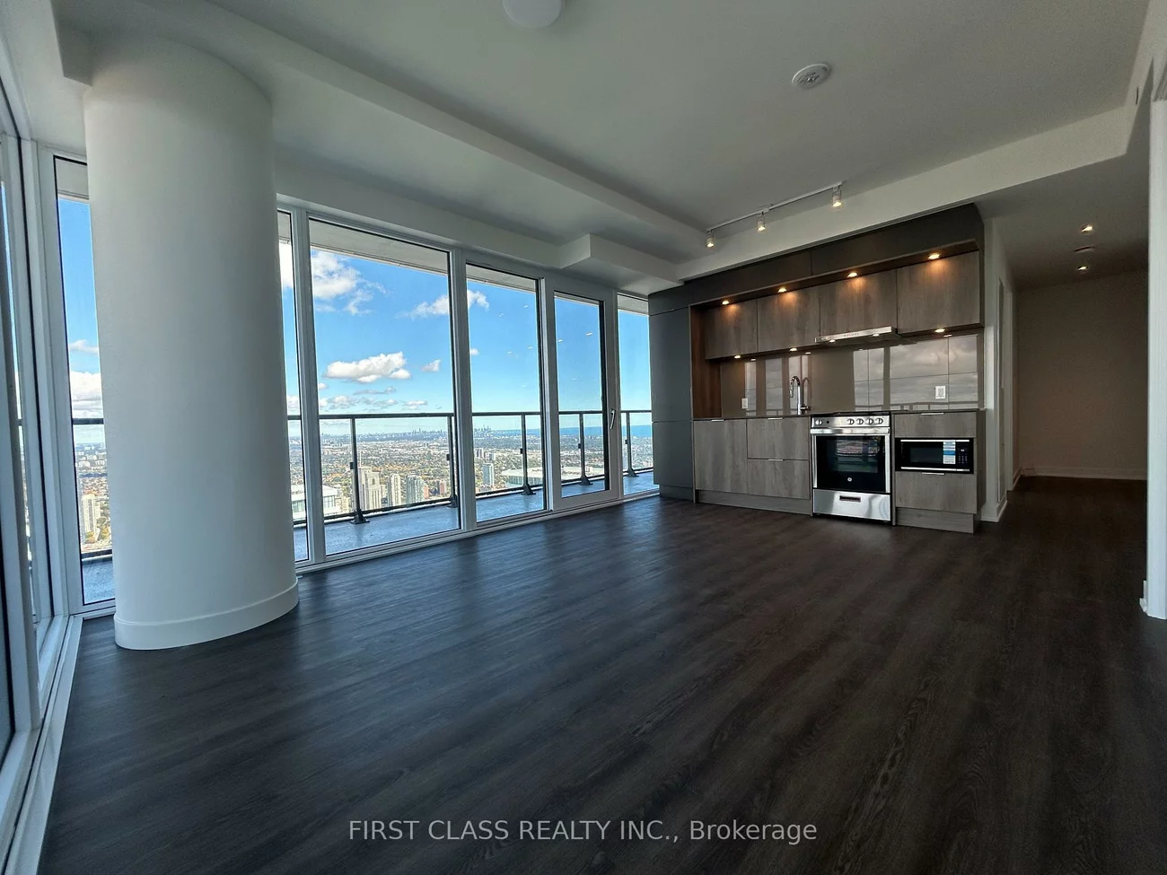 448, Burnhamthorpe, City Centre, Mississauga
