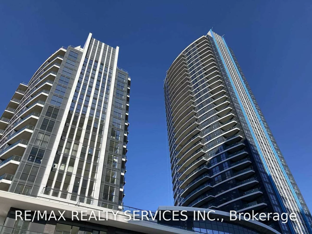 35, Watergarden, Hurontario, Mississauga
