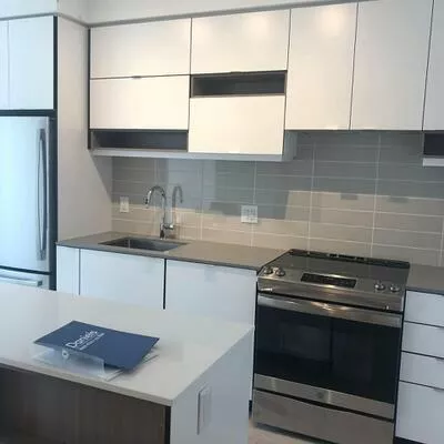 4065, Confederation, City Centre, Mississauga