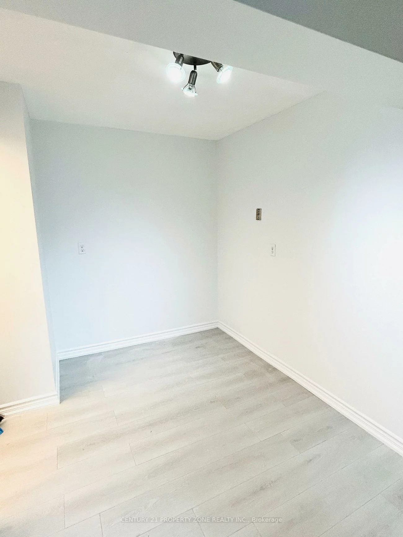 3100, Kirwin, Cooksville, Mississauga