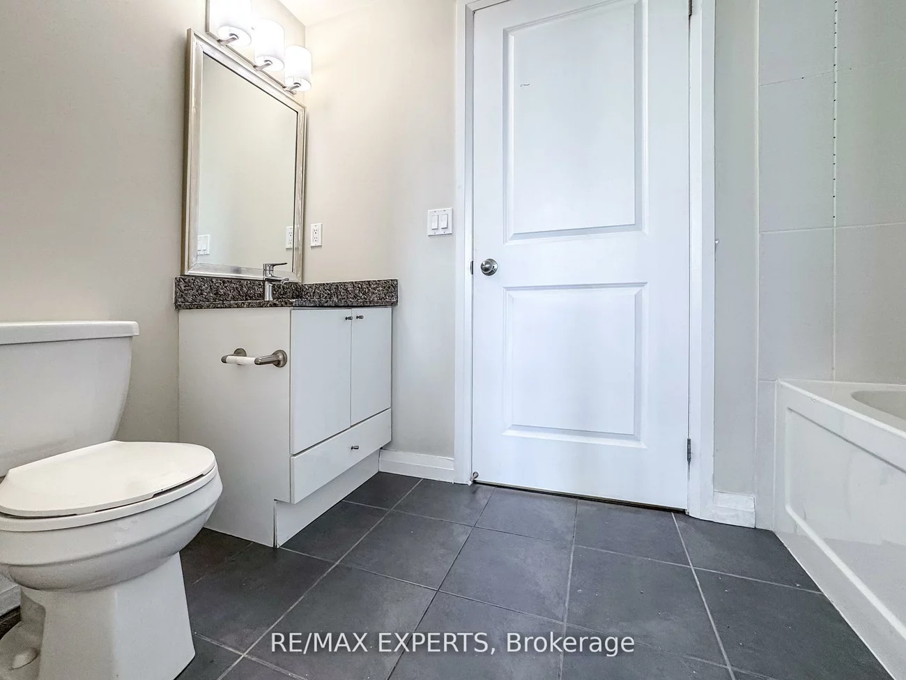 55, Eglinton, Hurontario, Mississauga