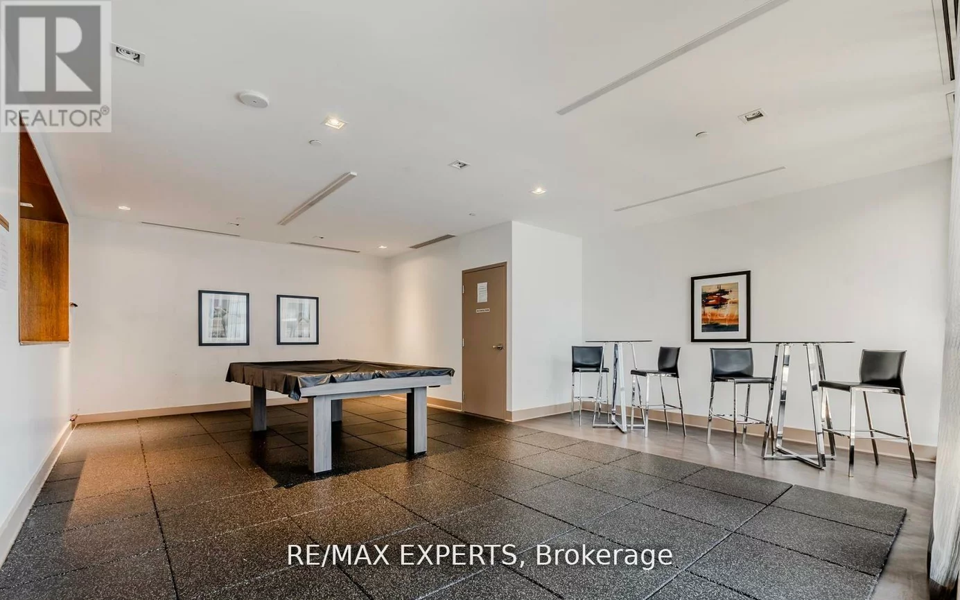 55, Eglinton, Hurontario, Mississauga