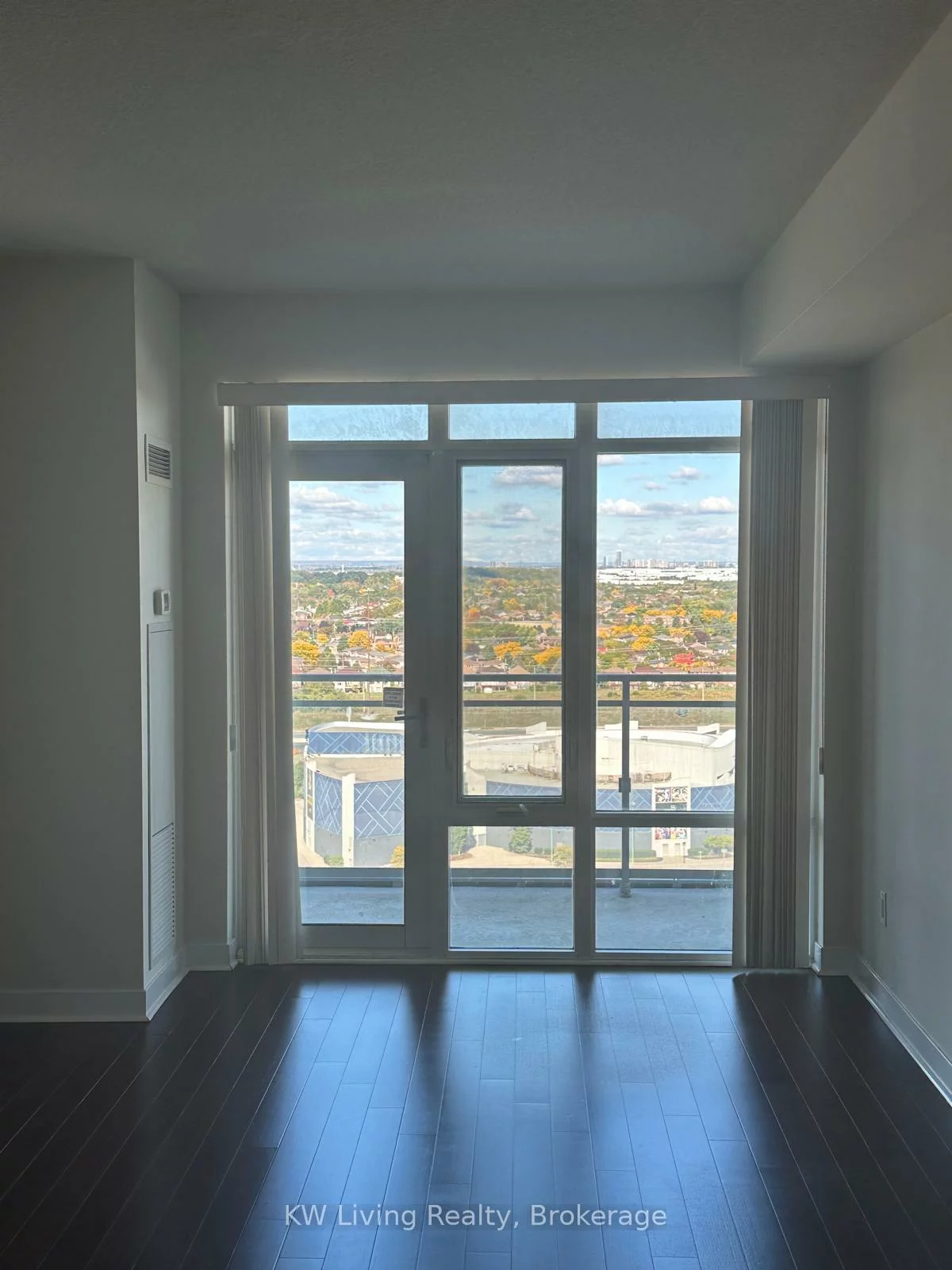 360, Square One, City Centre, Mississauga