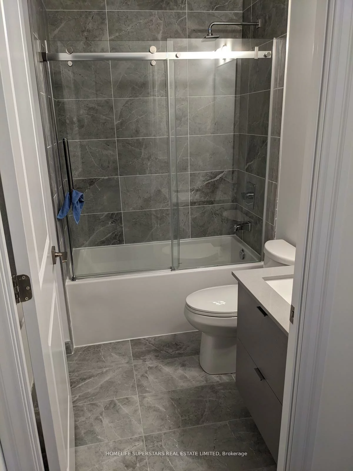 30, Elm, City Centre, Mississauga