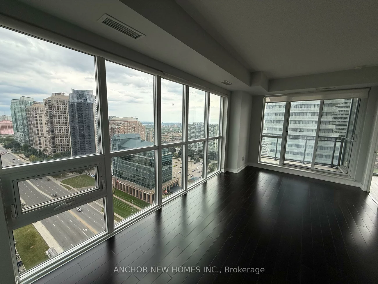 4011, Brickstone, City Centre, Mississauga