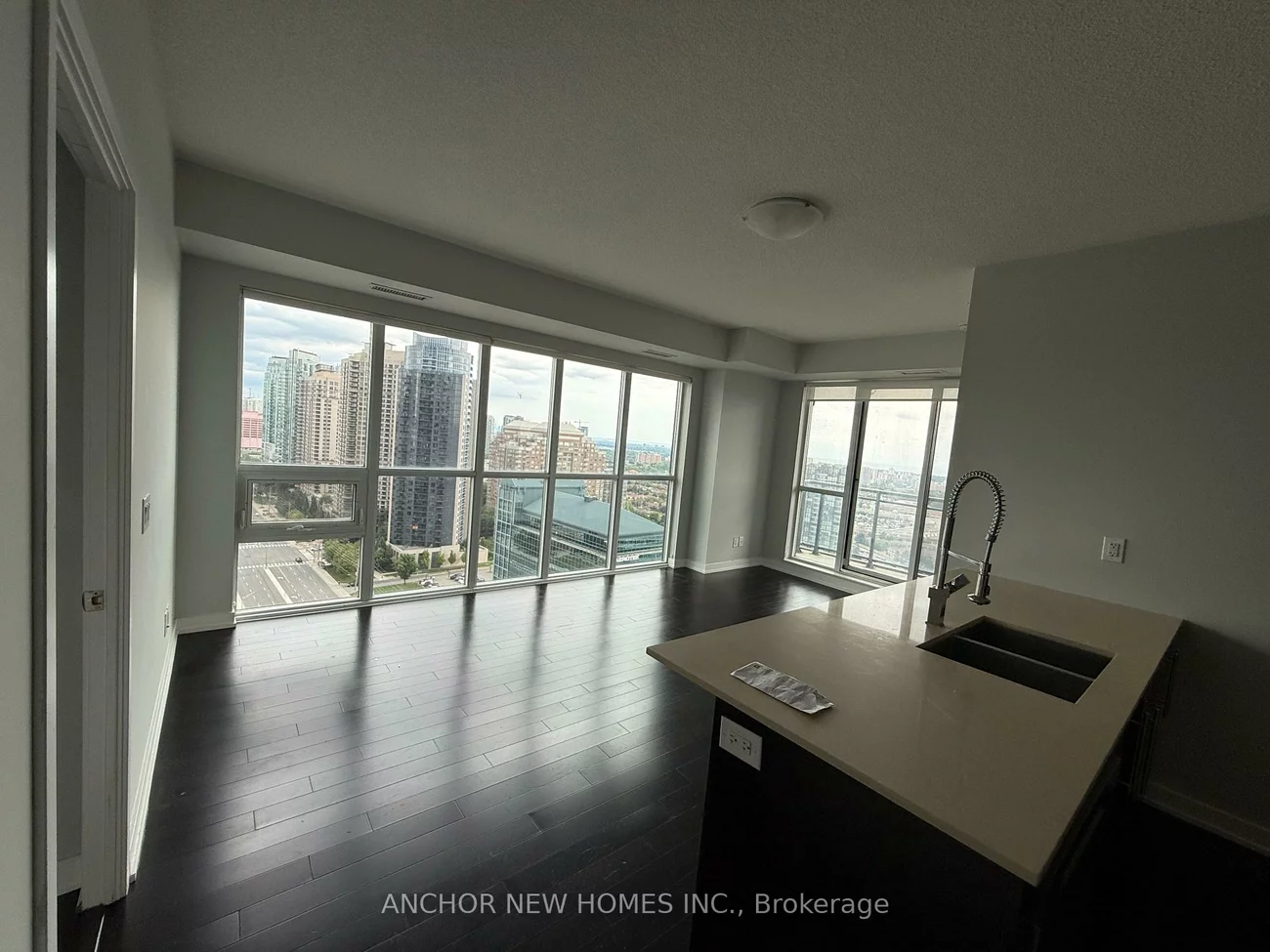4011, Brickstone, City Centre, Mississauga