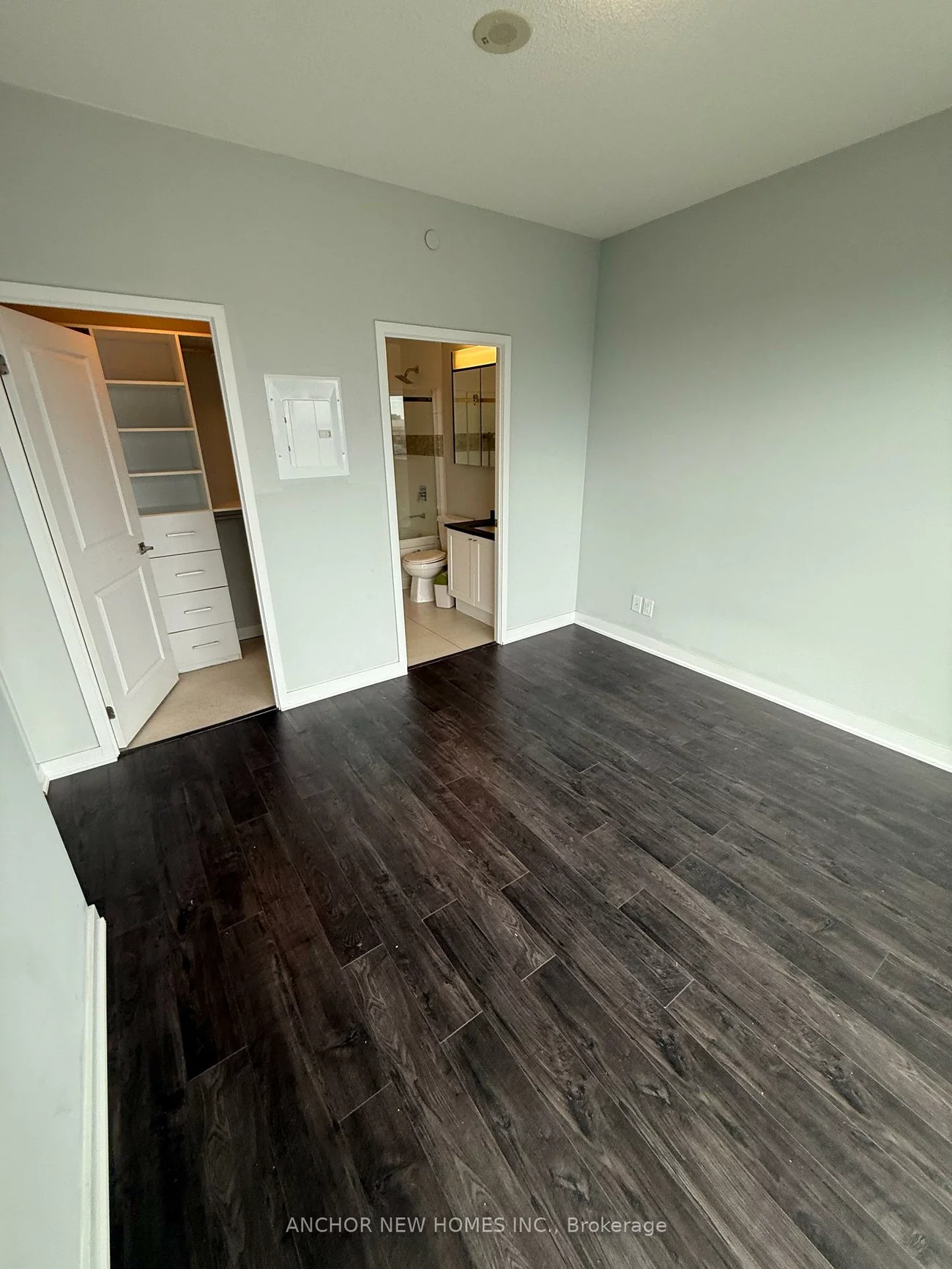 4011, Brickstone, City Centre, Mississauga