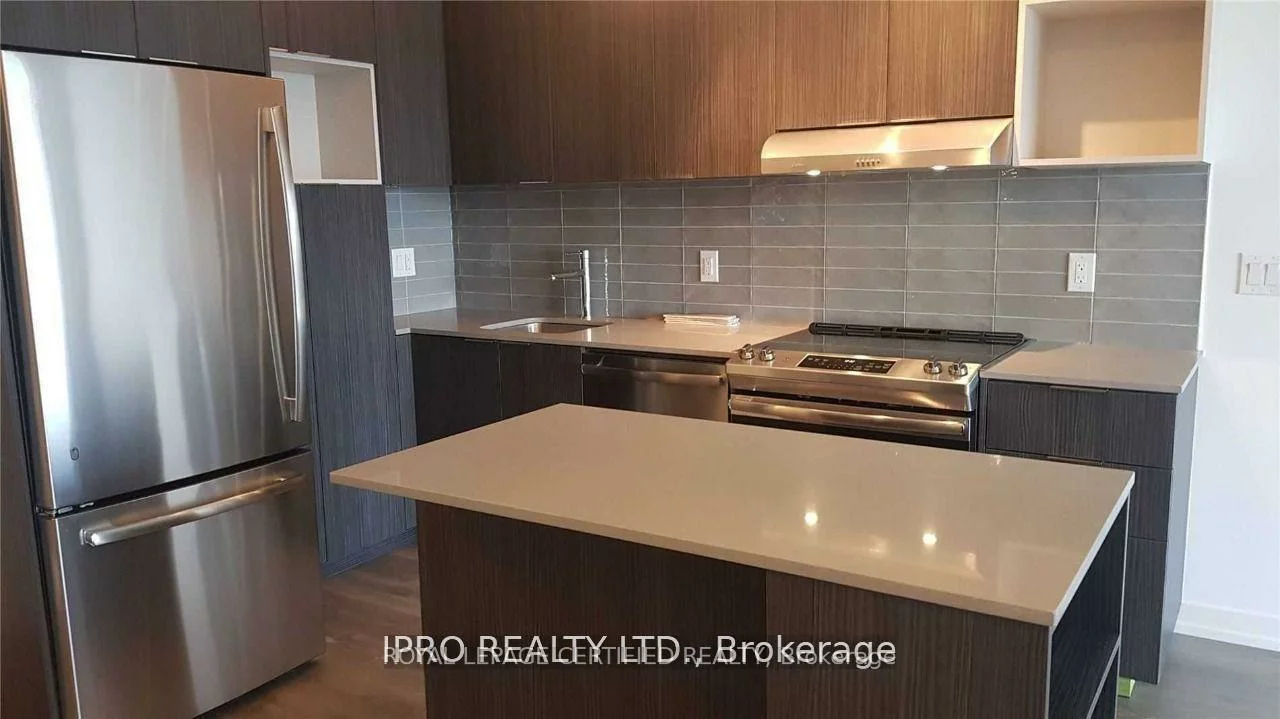 2520, Eglinton, Central Erin Mills, Mississauga