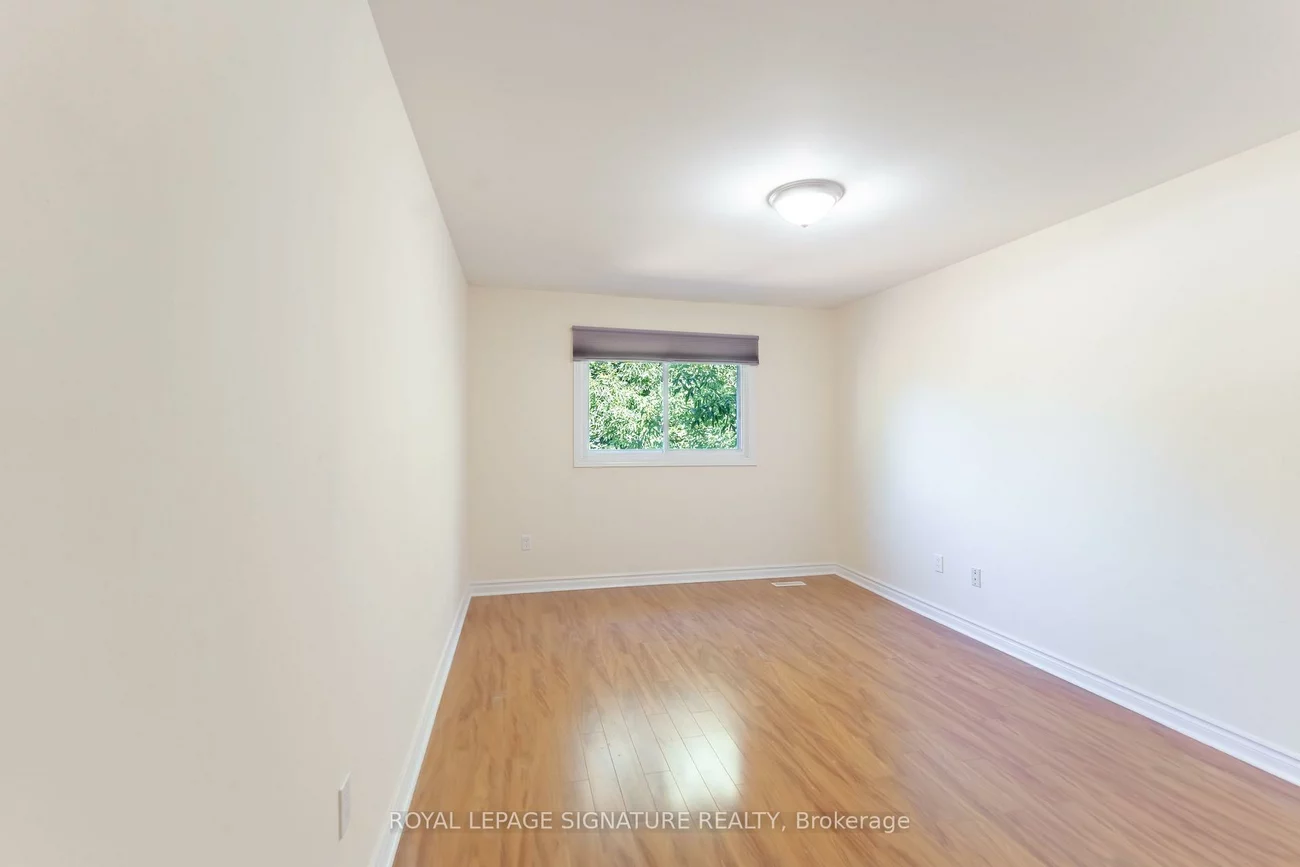 2825, Gananoque, Meadowvale, Mississauga