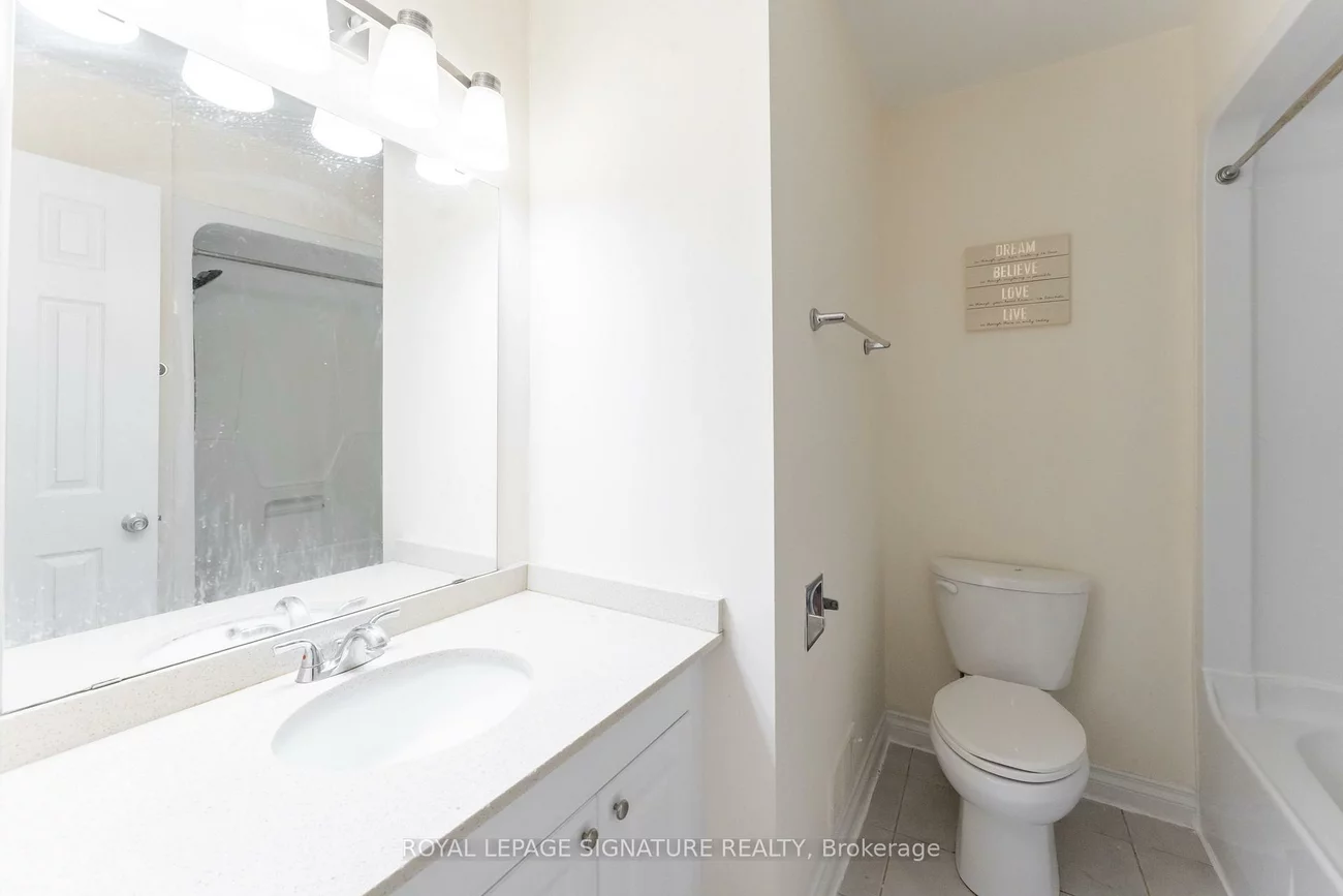 2825, Gananoque, Meadowvale, Mississauga