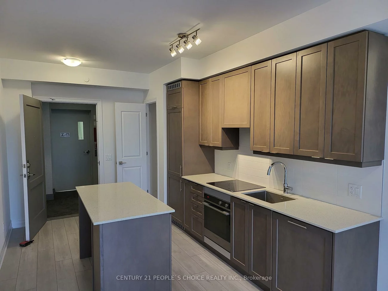 30, Elm, Fairview, Mississauga
