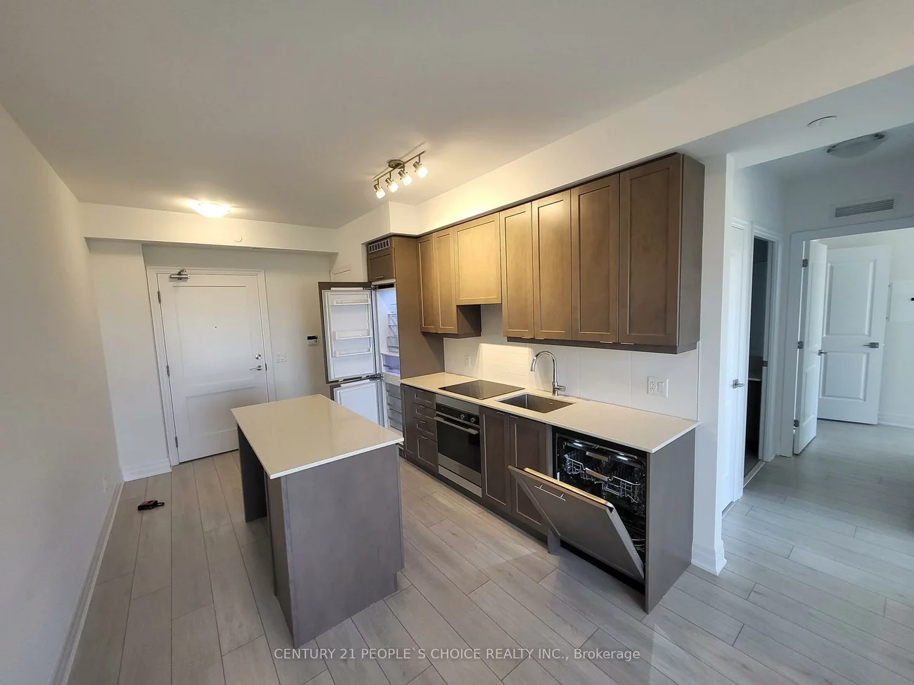 30, Elm, Fairview, Mississauga