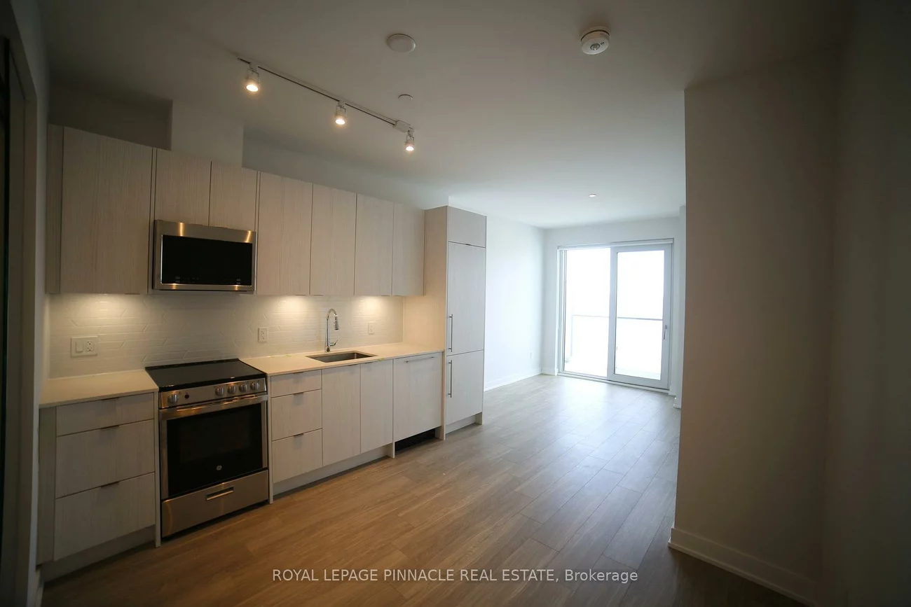 4130, Parkside Village, Creditview, Mississauga