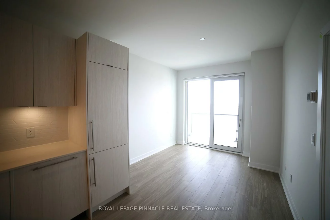 4130, Parkside Village, Creditview, Mississauga