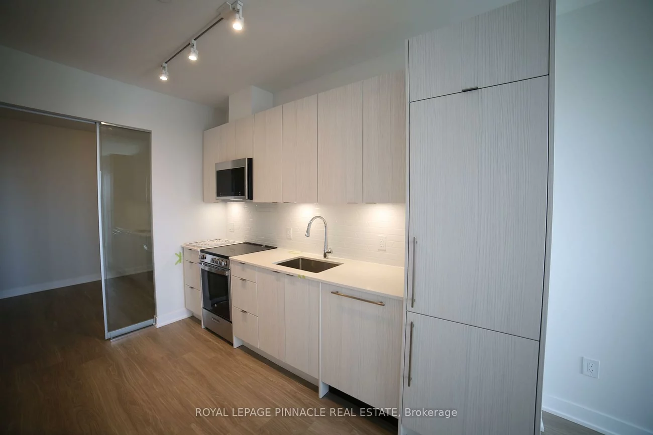 4130, Parkside Village, Creditview, Mississauga
